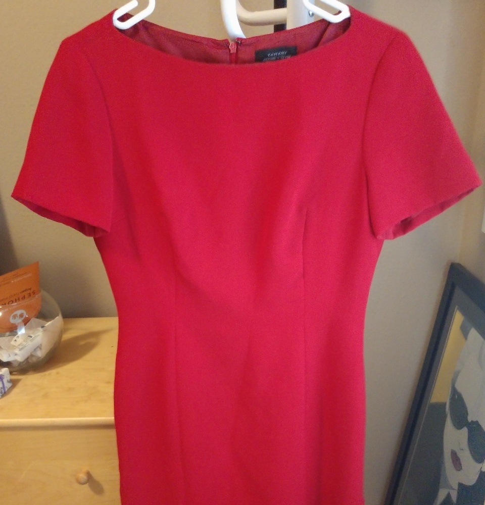 Tahari red dress sz 6